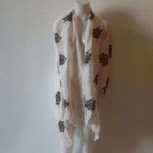 NWT Womens April Marin Cream & Gray Rose Print Scarf*